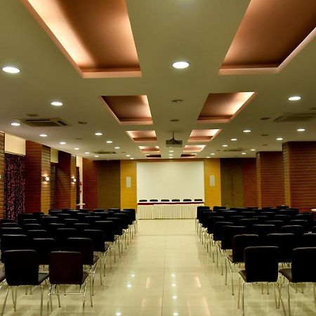 Hotel Prince Residency Bhuj Exterior photo